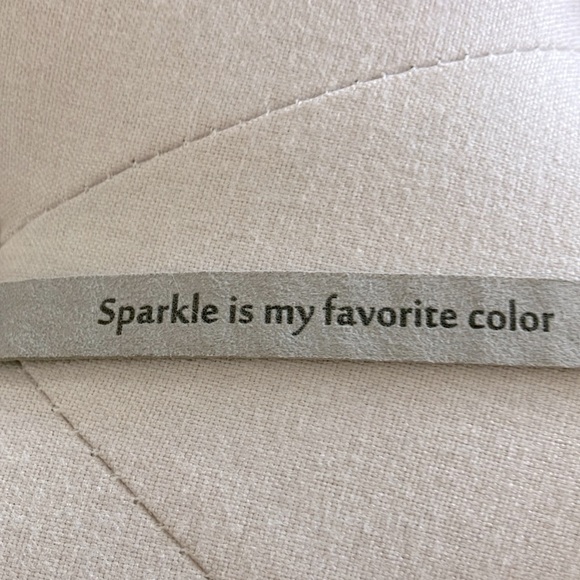 🩶🤍Swarovski Gray and Silver Crystal Bracelet 🤍🩶 - Picture 4 of 7